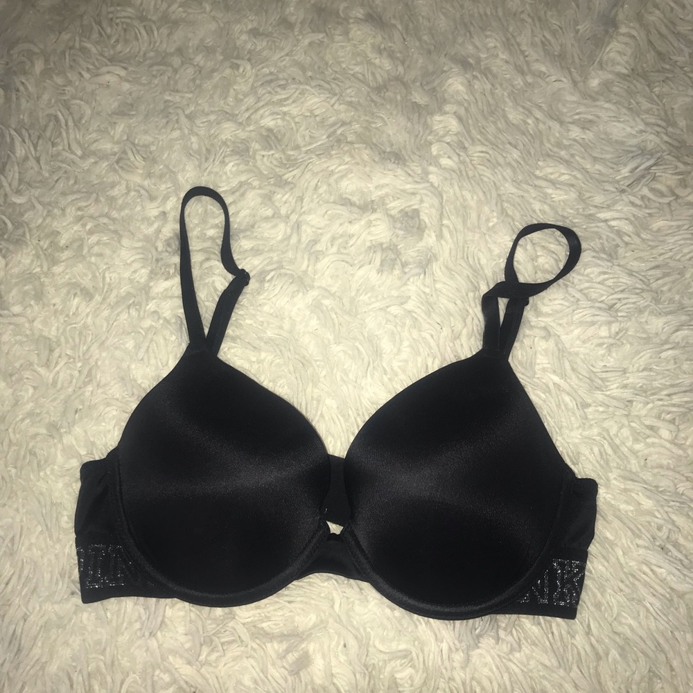 Victoria secret bra